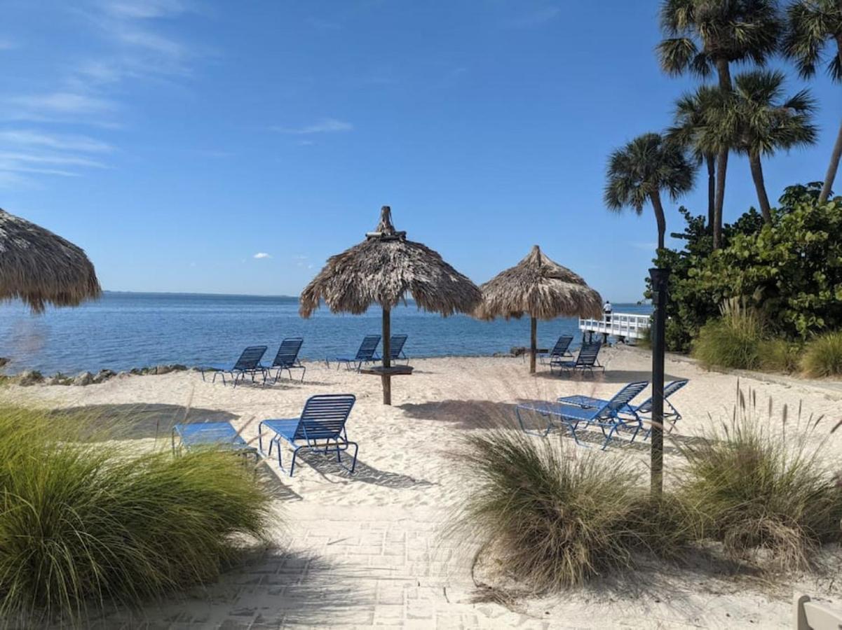 Bay Views From Your Balcony Beach Resort Tampa Luaran gambar