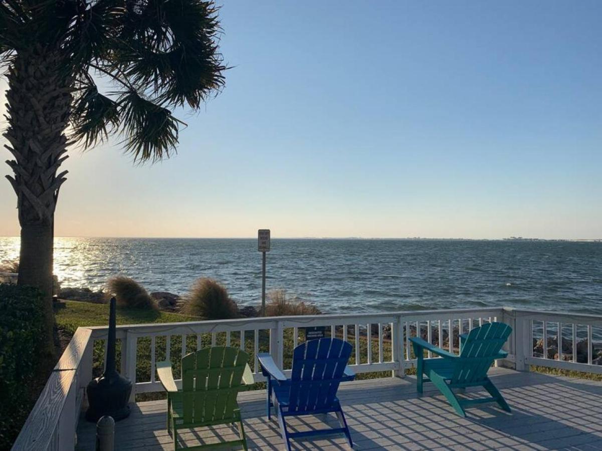 Bay Views From Your Balcony Beach Resort Tampa Luaran gambar