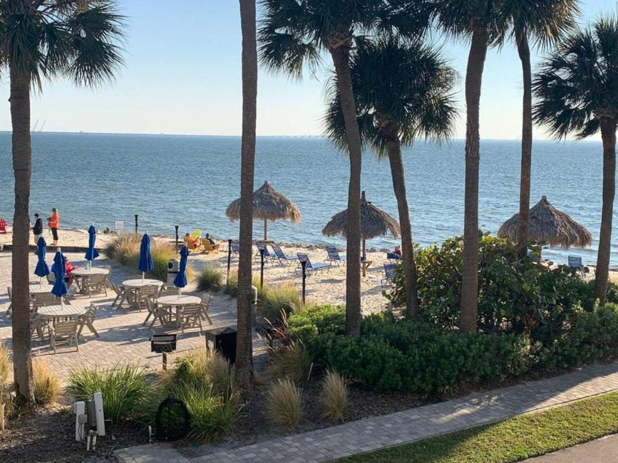 Bay Views From Your Balcony Beach Resort Tampa Luaran gambar
