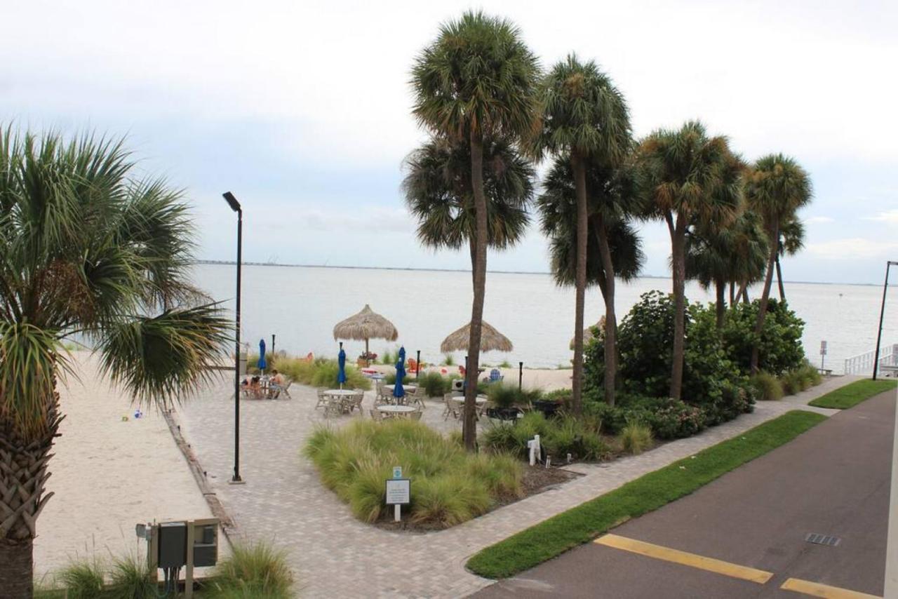 Bay Views From Your Balcony Beach Resort Tampa Luaran gambar